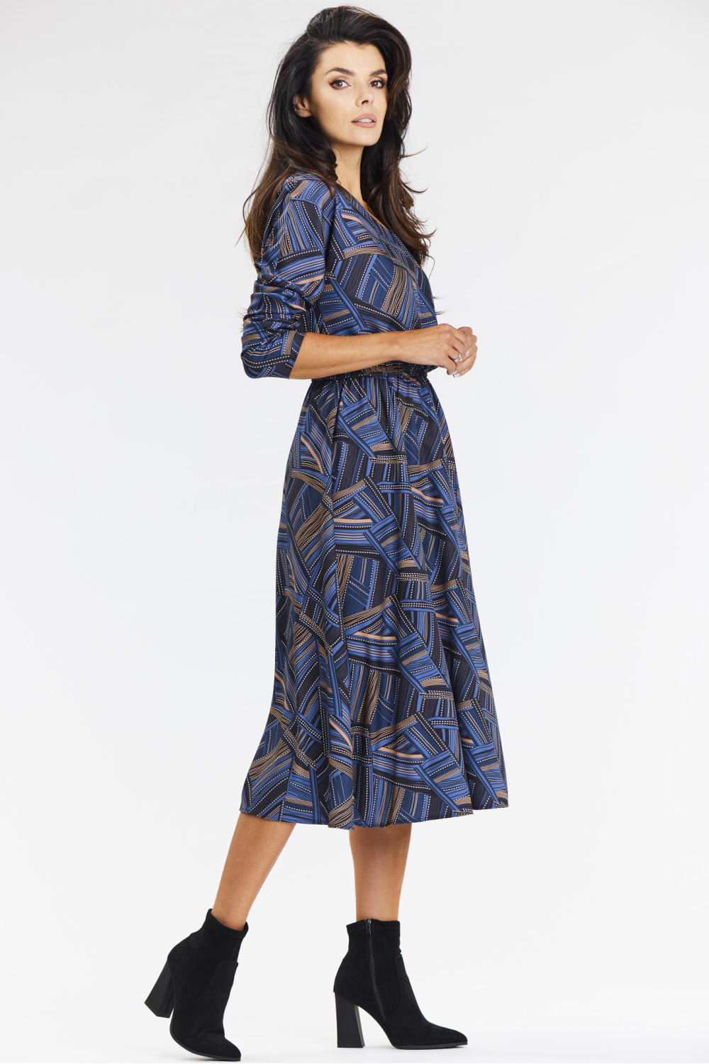 Sukienka Model A666 Navy/Brown Pattern - awama - obrazek 4