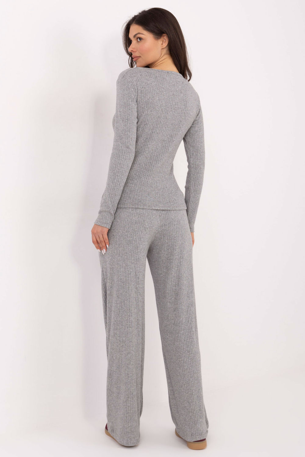 Sweter Damski Model SM-SW-A1568.79 Grey - Factory Price - obrazek 3